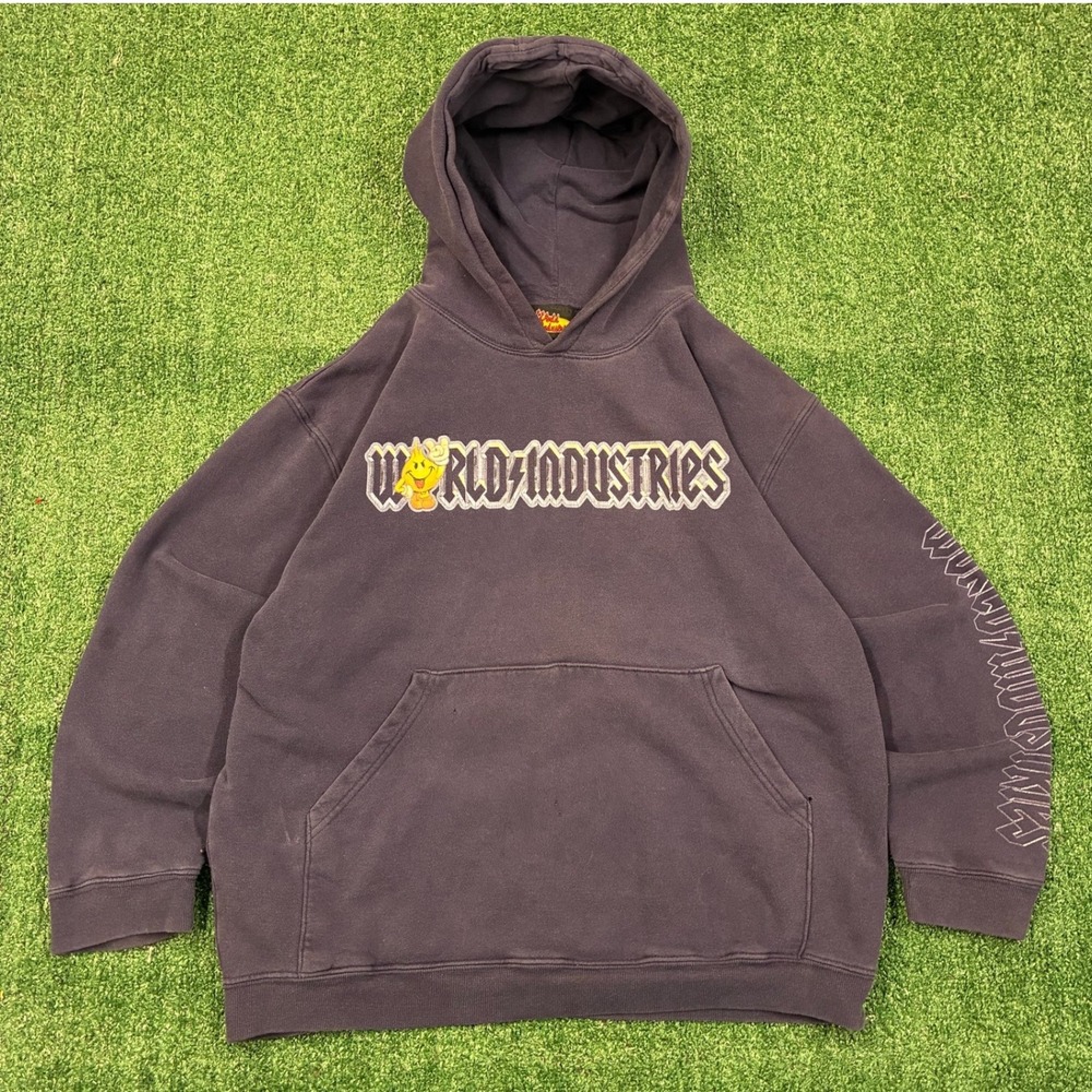 Vintage 90's World Industries Flame Boy Graphic Skater Hoodie XL
